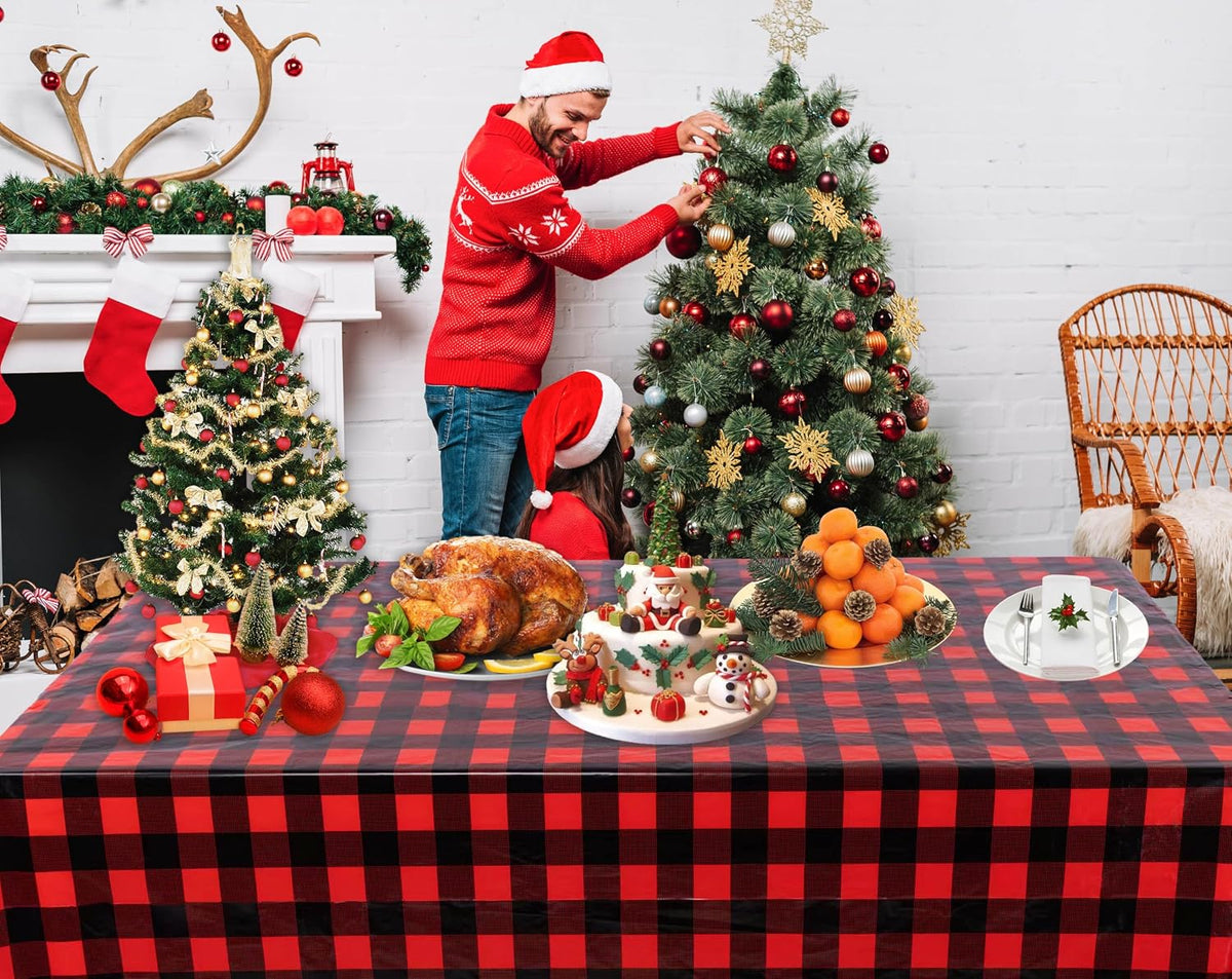 Kesfey Red and Black Gingham Tablecloth Christmas Party Table Cover 3 Packs
