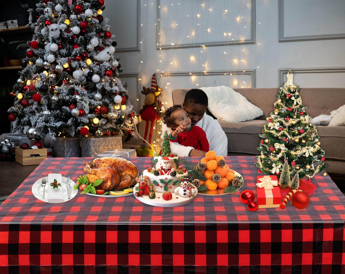 Kesfey Red and Black Gingham Tablecloth Christmas Party Table Cover 3 Packs